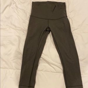 Lululemon Capri